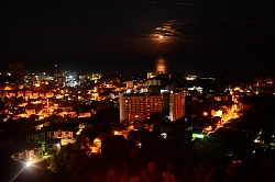 Ночной город Сочи превратят в красивую открытку